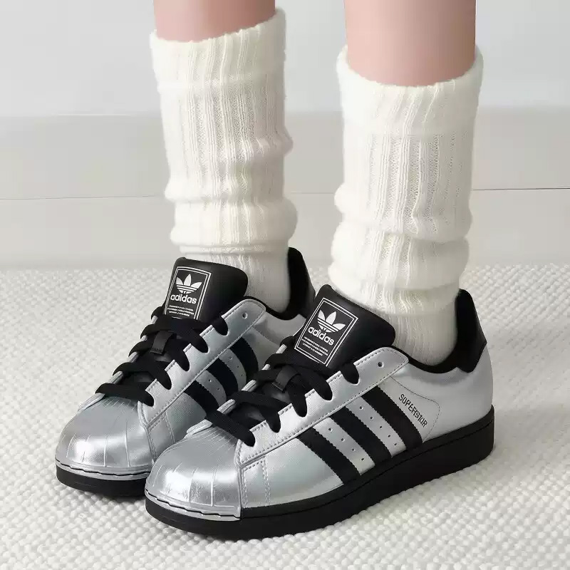 Scarpe da donna Adidas Clover  - Adidas Shoes Superstar recensione e prezzo